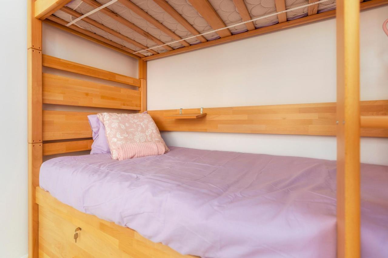 Female Hostel Фару Экстерьер фото