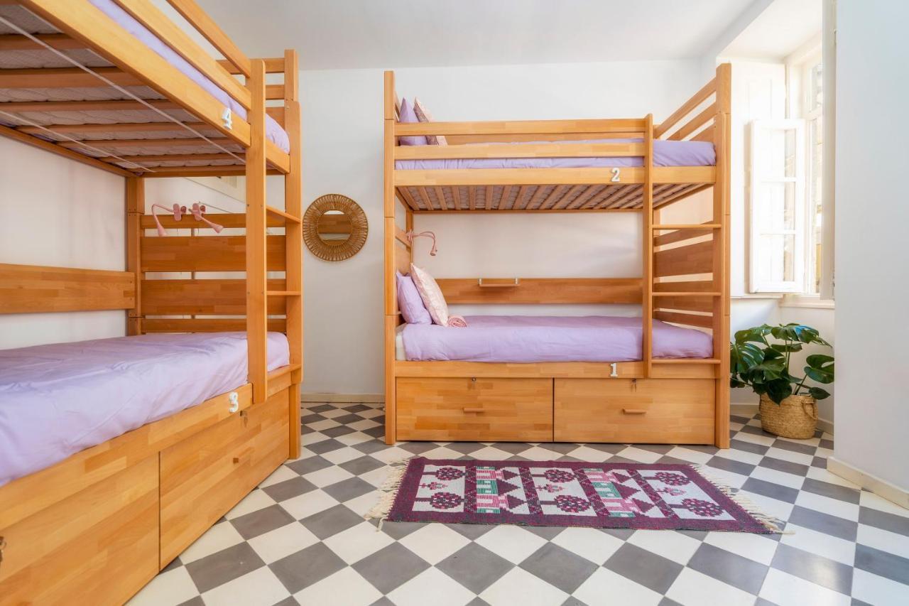 Female Hostel Фару Экстерьер фото